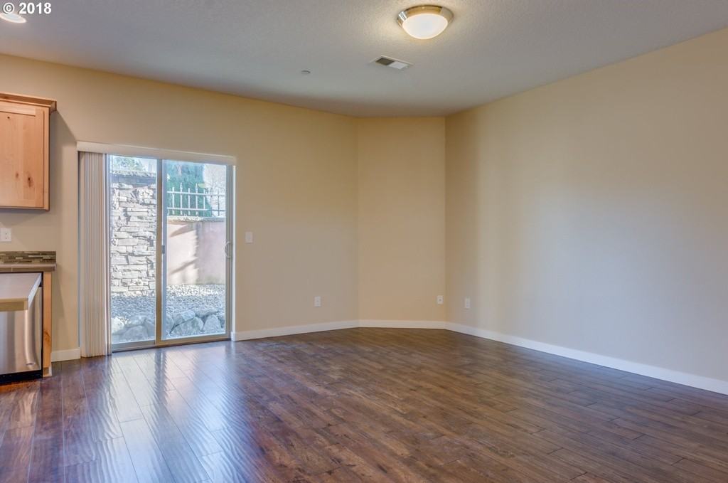 114 N 44th Pl #NA - Photo 4 of 20