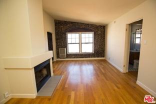 361 S Detroit St #404 - Photo 1 of 1