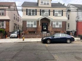 421 Leslie St - Photo 1 of 1