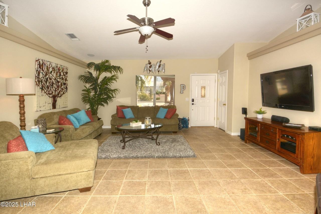 3400 Buckboard Dr - Photo 3 of 24