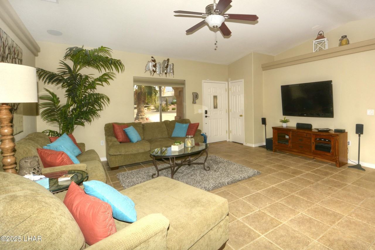 3400 Buckboard Dr - Photo 4 of 24