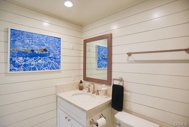 23922 De Ville Way #C - Photo 2 of 8