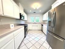 369 S Roosevelt Ave - Photo 1 of 1