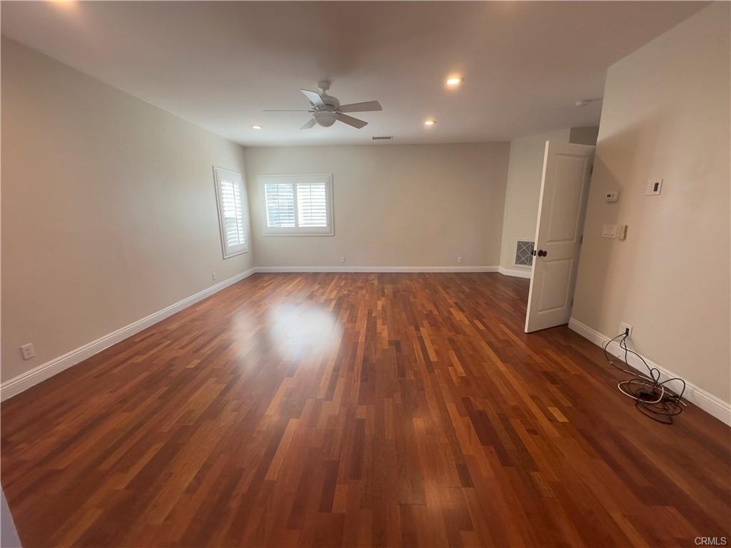 28836 Aloma Avenue - Photo 3 of 8