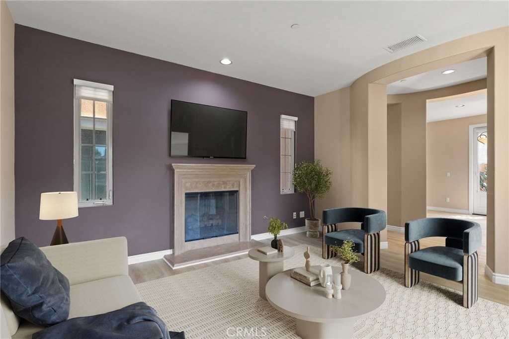 89 Chantilly - Photo 2 of 38