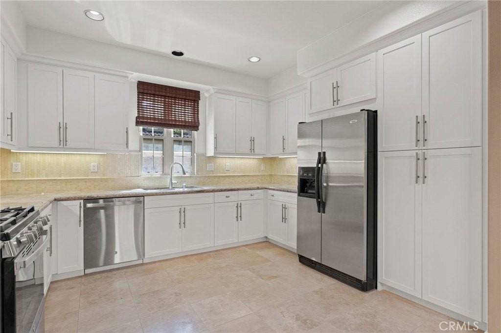 89 Chantilly - Photo 7 of 38