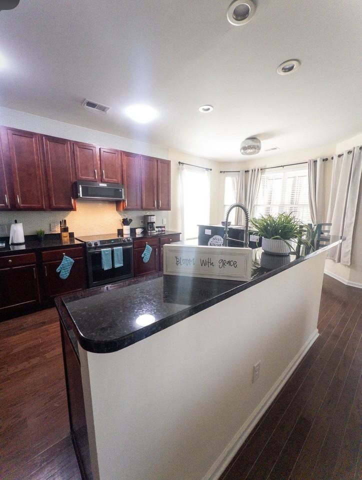 Wapiti Way - Photo 3 of 5