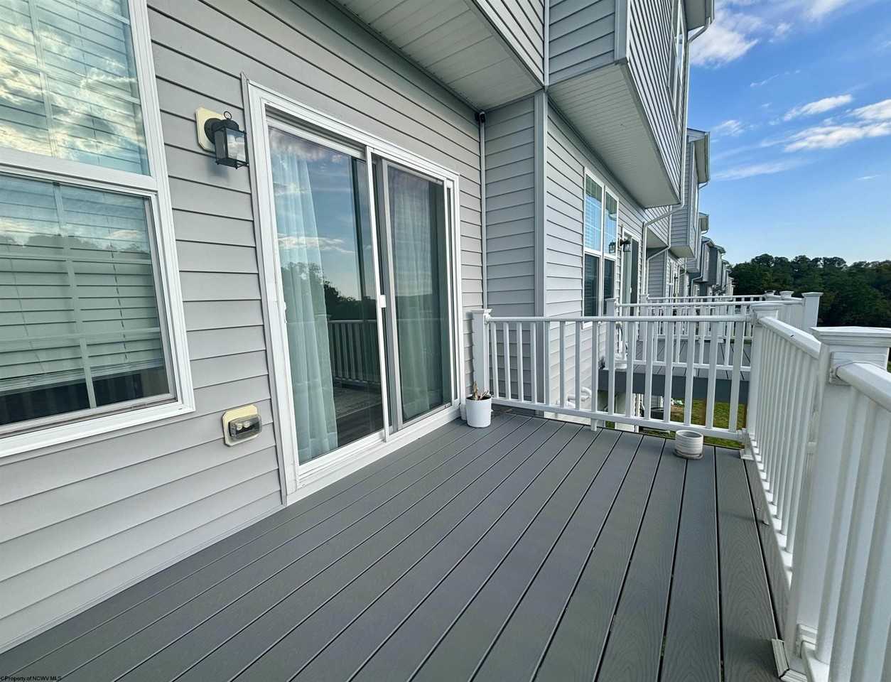 50 Dover Ct - Photo 5 of 24