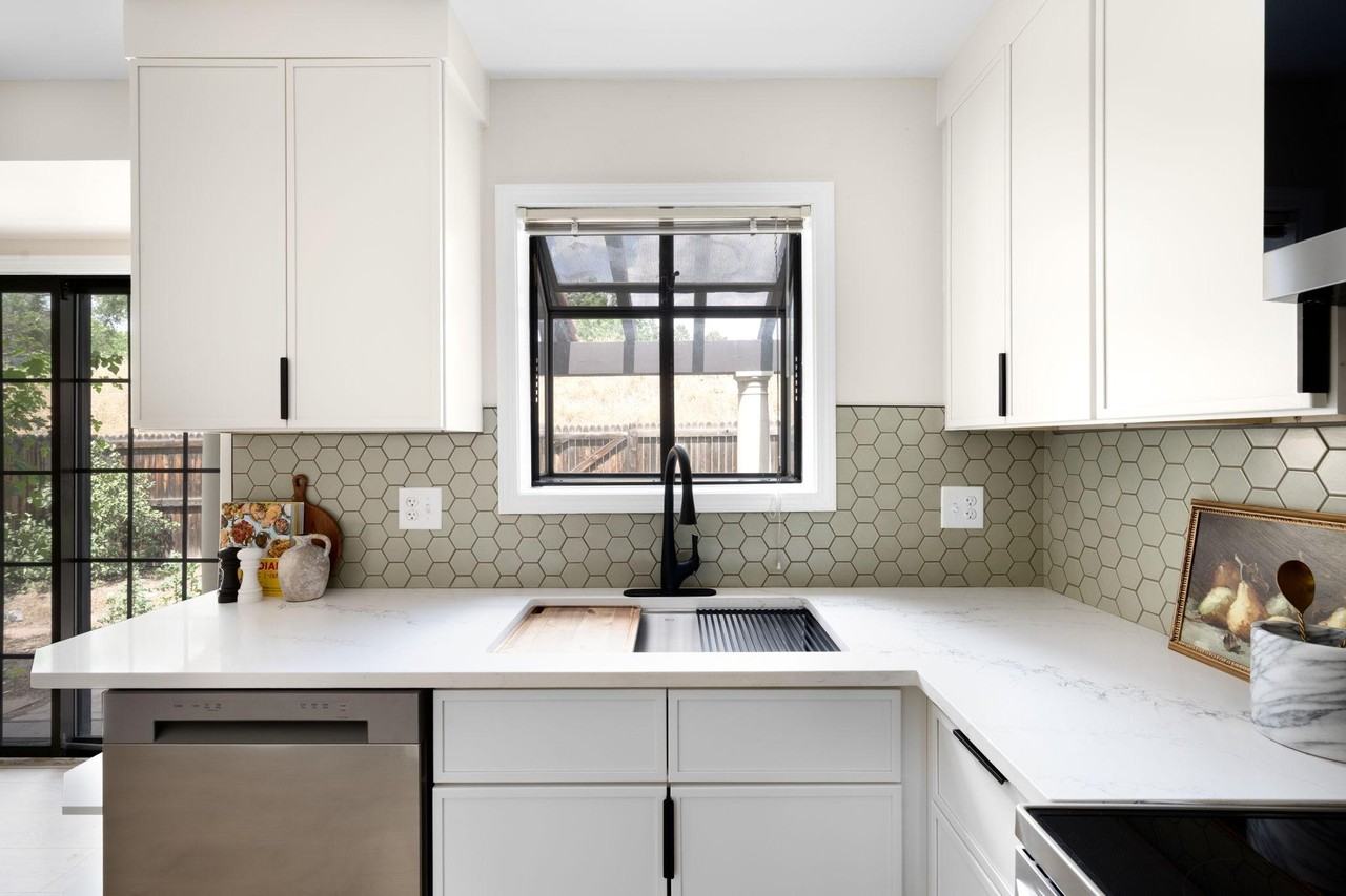 S Quebec Way - Photo 3 of 11