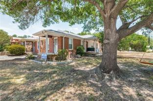 1827 Frederick St - Photo 1 of 1