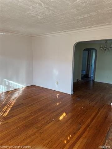 4046 Tyler St - Photo 3 of 15