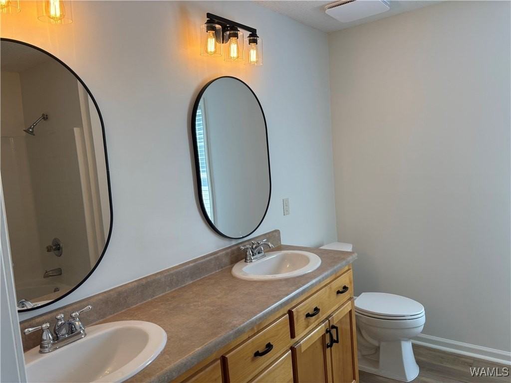 7714 Thompsons Way - Photo 7 of 12