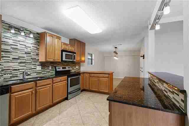 117 Windward Passage Street - Photo 6 of 46