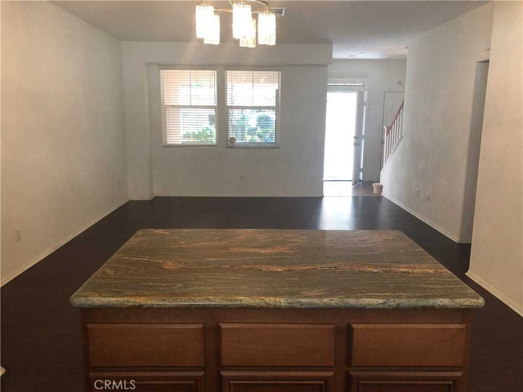 1979 Annandale Way - Photo 6 of 18