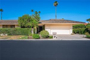 featured image of 21 Dartmouth Dr