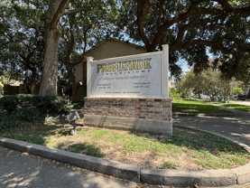 2425 Oxford Pl Apt 114 - Photo 1 of 1