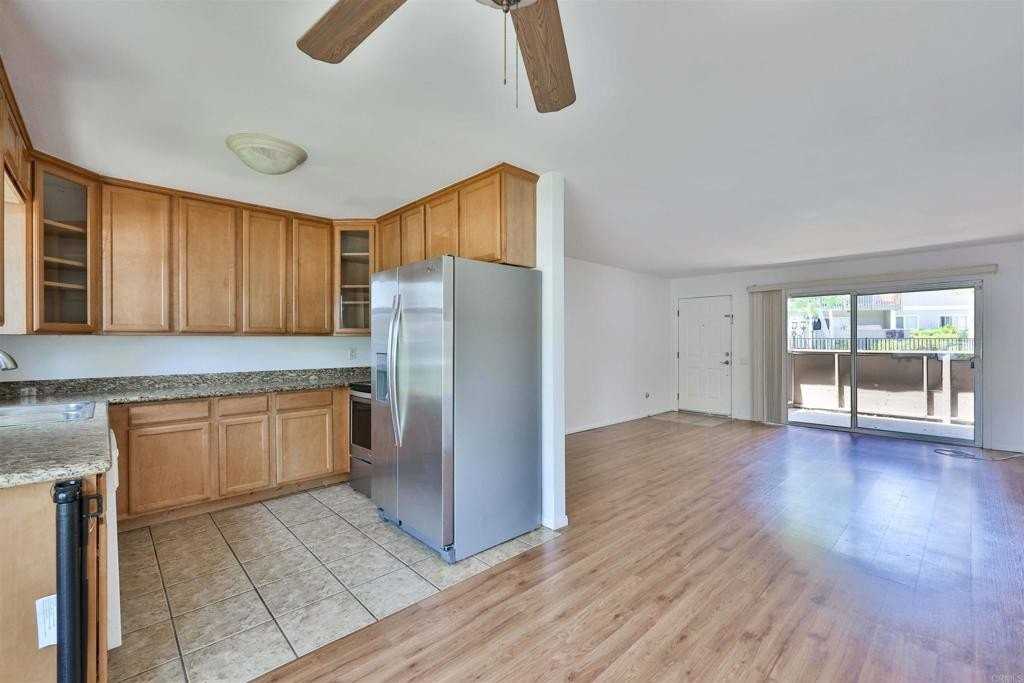 6333 College Grove Way - Photo 6 of 15
