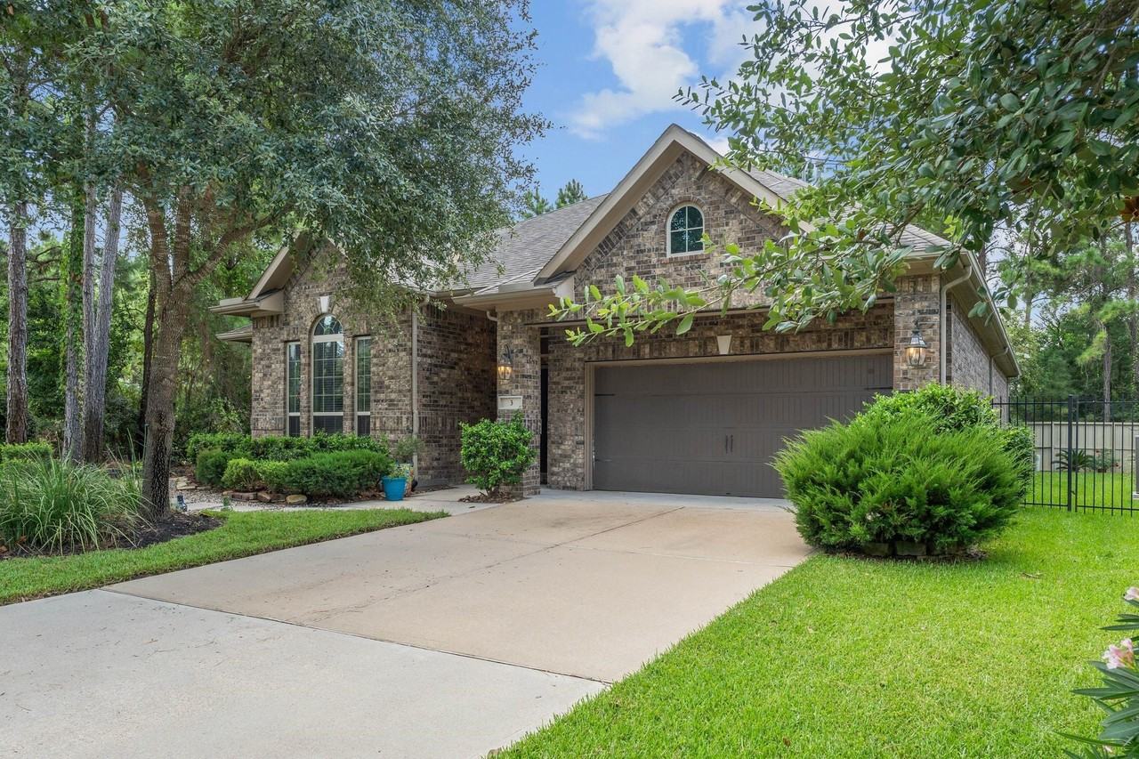 3 Jaspers Pl - Photo 3 of 30