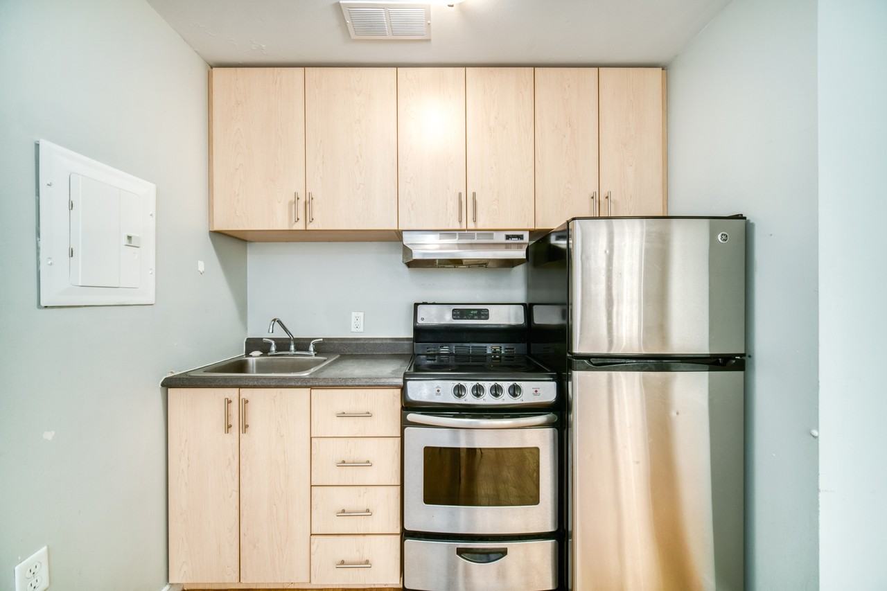 5222 - 5222 Green St. #16