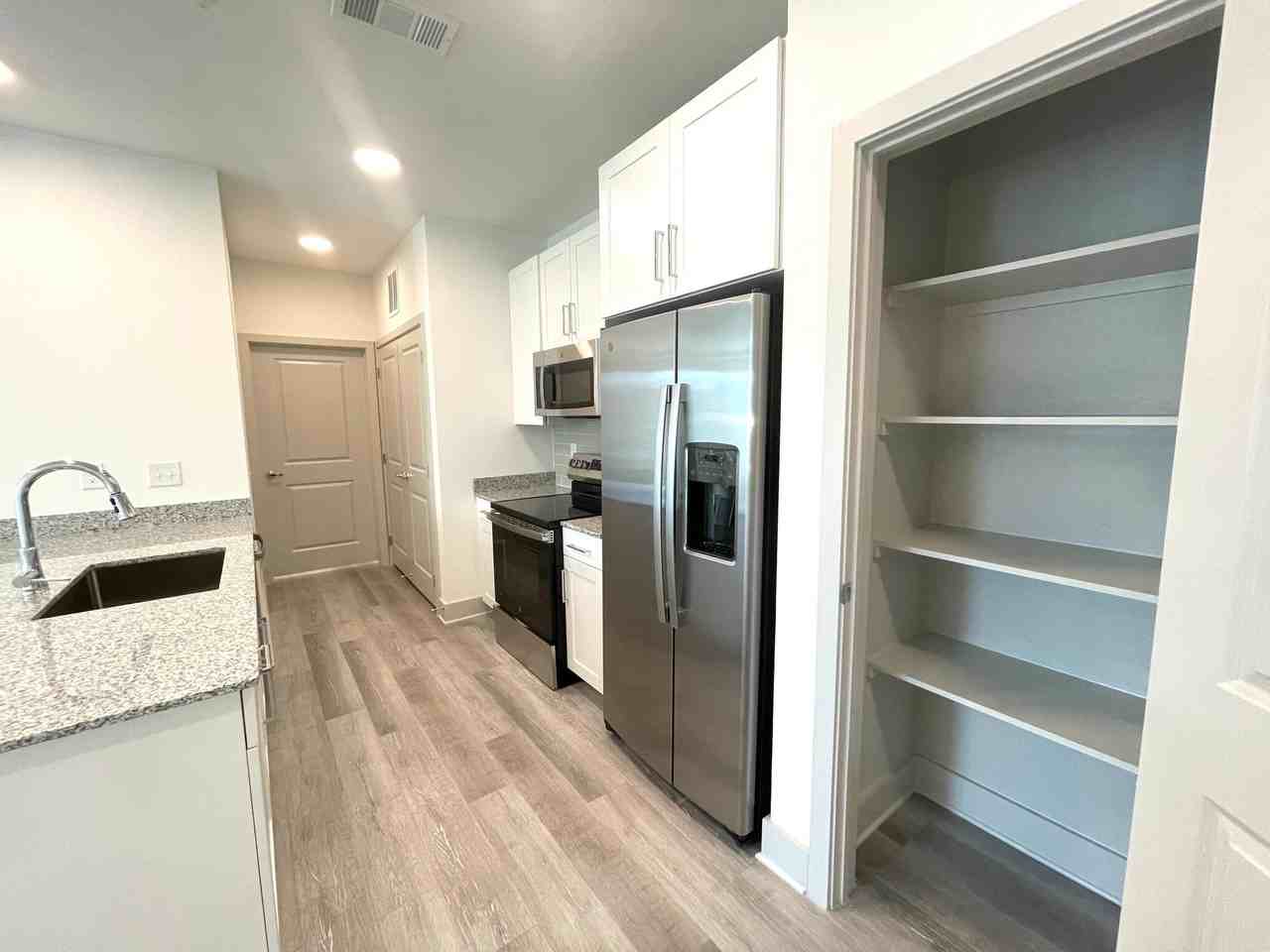 348 Main St #01-116 - Photo 7 of 12