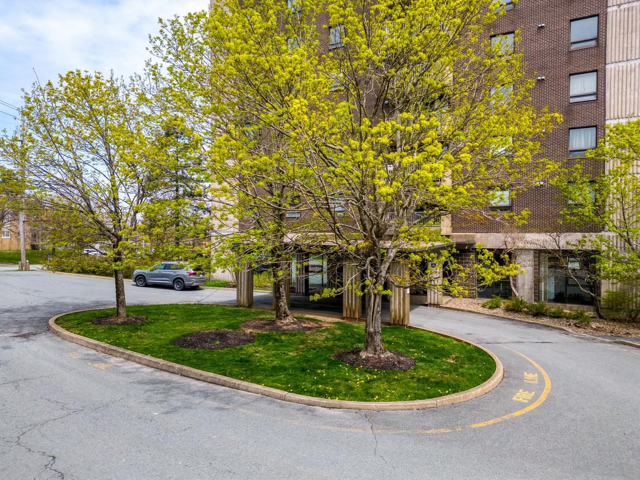 290 King Andrew'S Tower #1203 - Photo 3 of 9