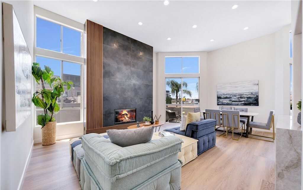 1240 S Corning St #1240 - Photo 2 of 11