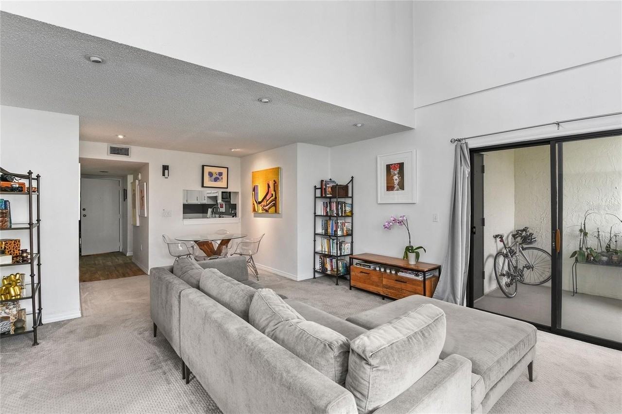 250 Carolina Ave #250 - Photo 2 of 9