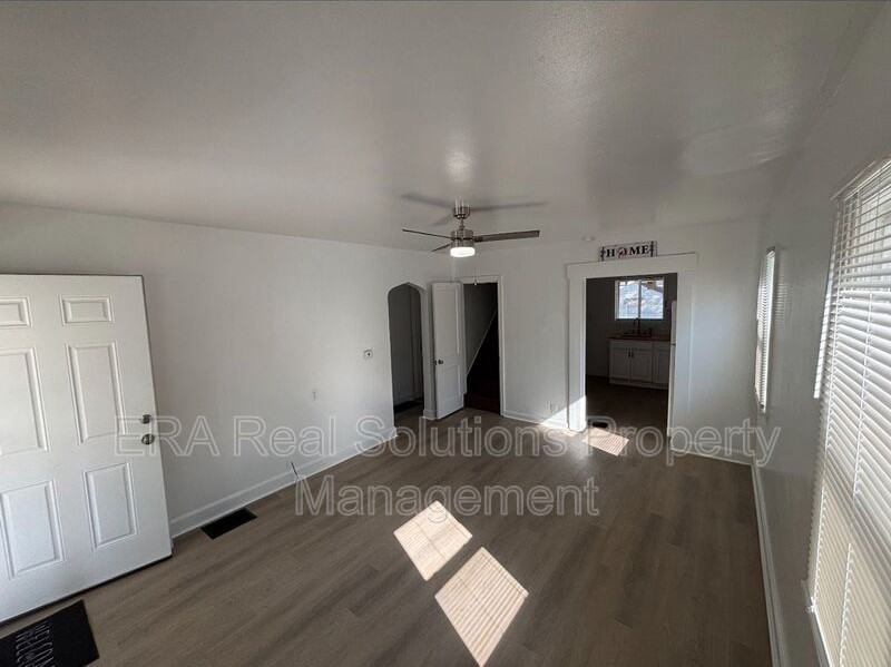 2678 Eakin Rd - Photo 2 of 9