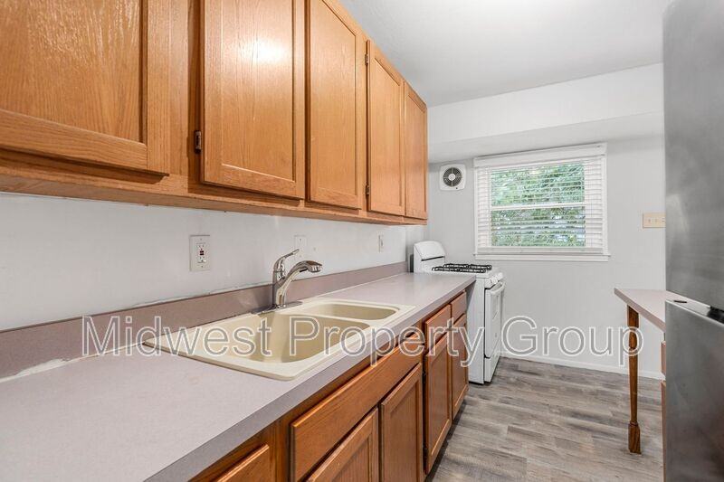 306 Banff Cir - Photo 5 of 20