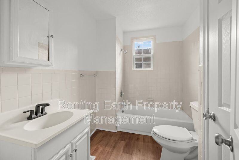 2619 Avenue F - Photo 5 of 18