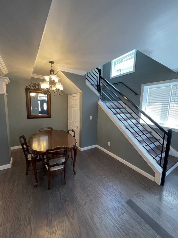 3317 Graceland - Photo 7 of 16