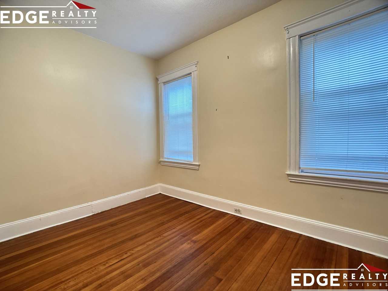49 Parsons St - Photo 7 of 13