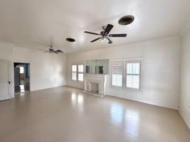 featured image of 1805 Washington St