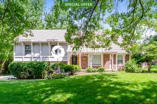 8800 W 92nd St - Photo 1 of 1