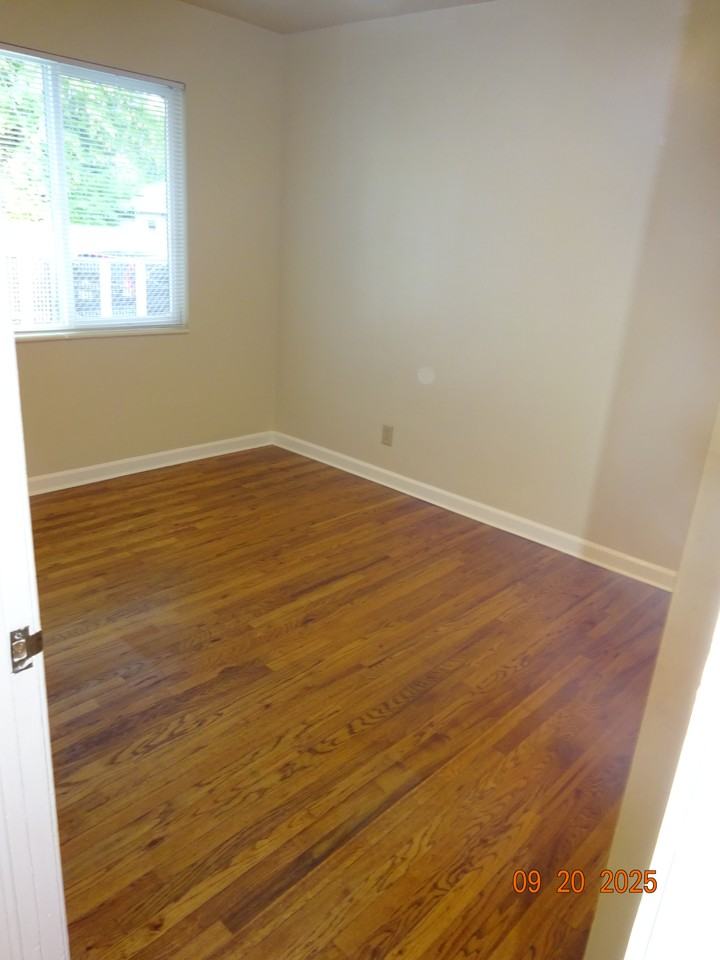 349 East Roosevelt Avenue #349 - Photo 4 of 14