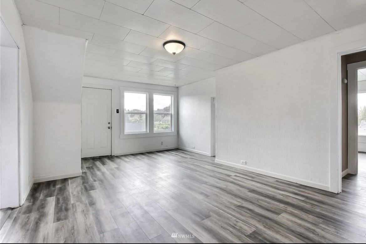 517 W Center St #NA - Photo 3 of 8