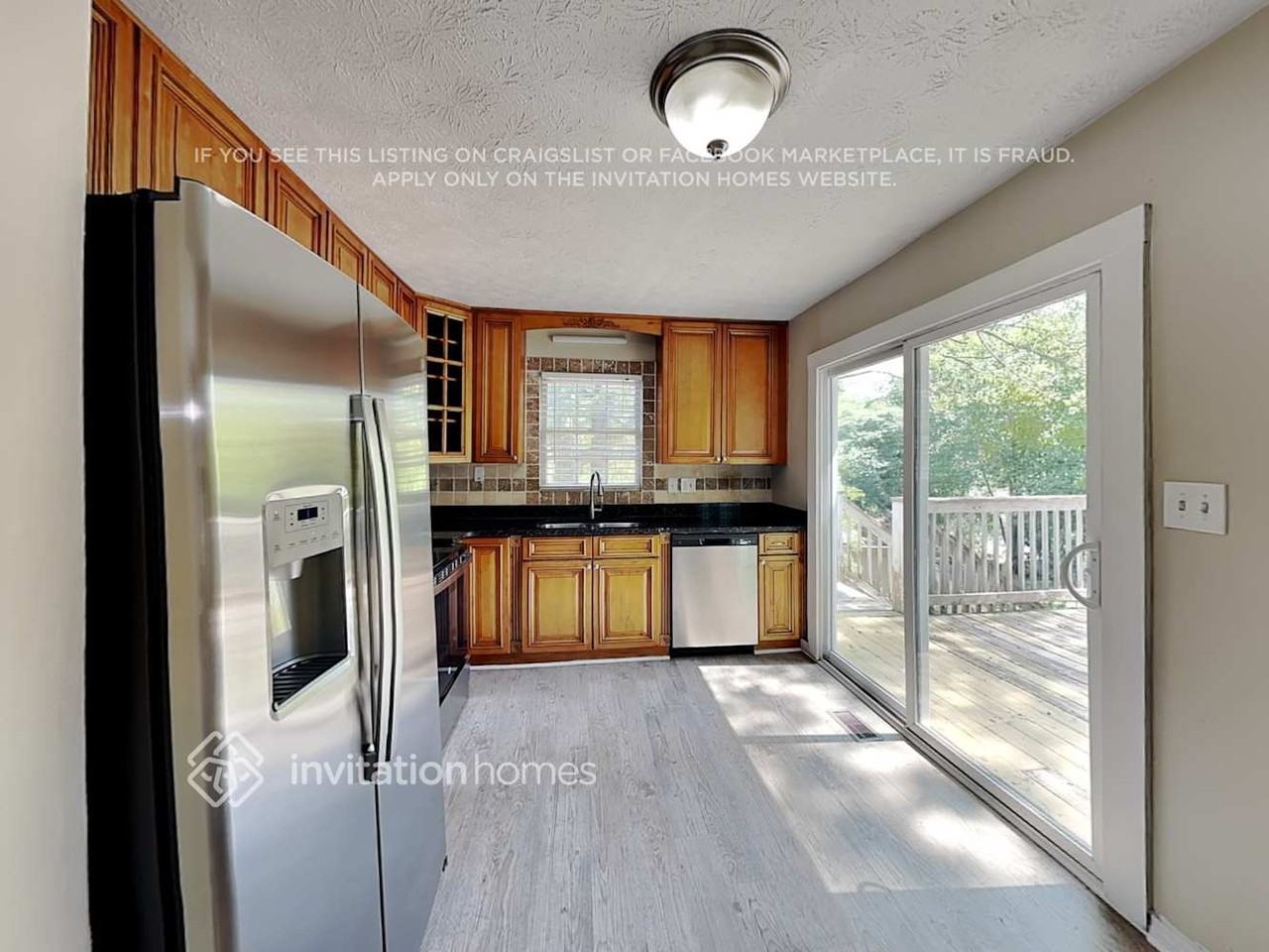 215 Simpson Dr Ne - Photo 6 of 18