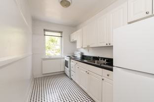 100 Vaughan Road - Photo 1 of 1