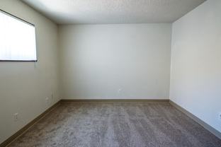 3128 South Mount Vernon Street - Photo 1 of 1