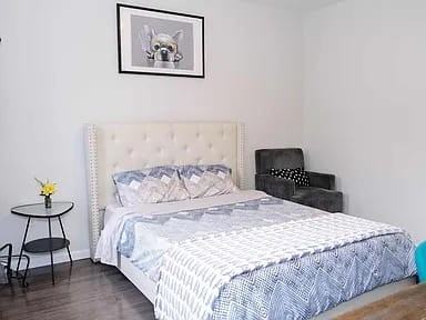 87th Avenue #2f - Photo 3 of 10