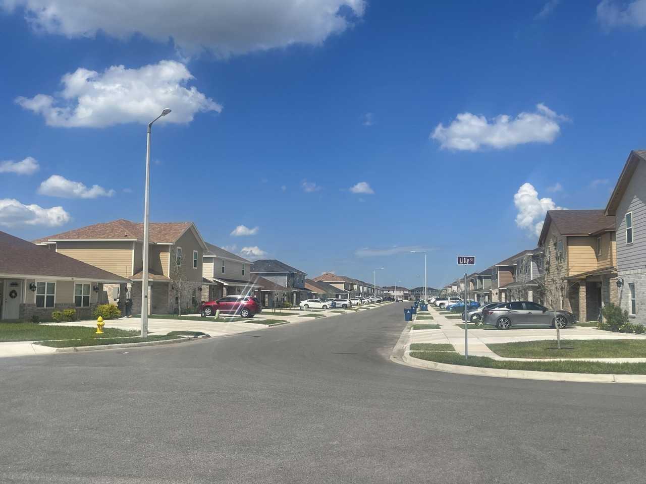 102 Olive St #102BOLIVE - Photo 2 of 15