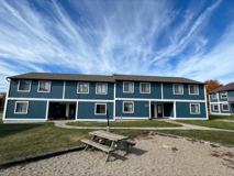 400 Oak Trl - Photo 1 of 1