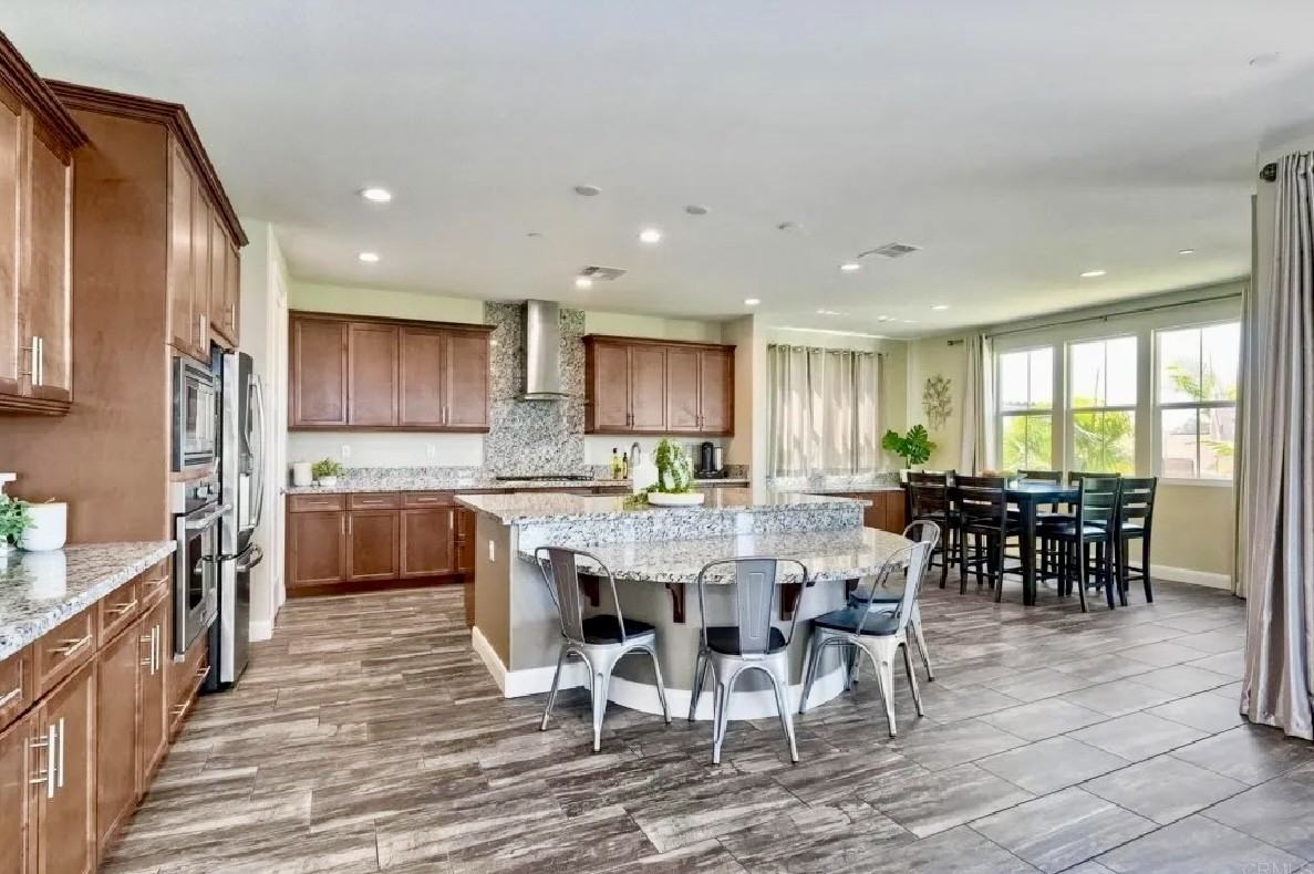 218 Newport Pier Way #NA - Photo 3 of 39