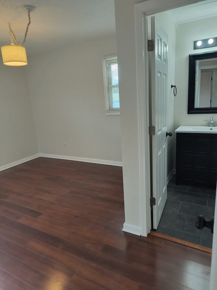 19331 Old Jonesboro Rd #1 - Photo 4 of 16