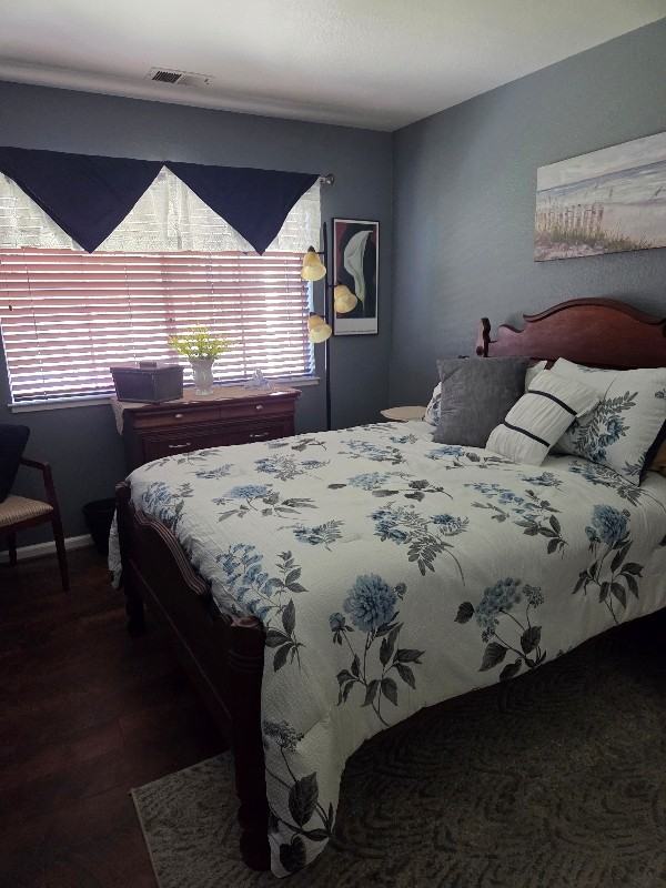 353 Columbia Cir - Photo 3 of 3