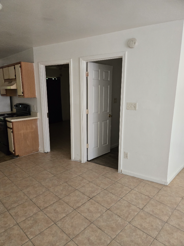 2448 Talco Hills Dr #C - Photo 3 of 8