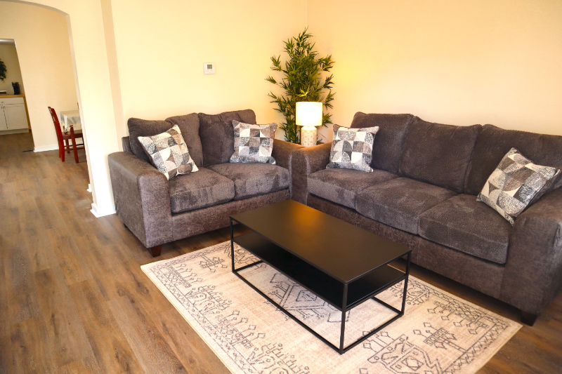 126 E Woodrow Ave - Photo 2 of 16