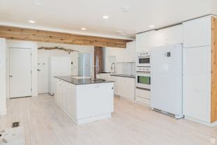 1074 E St #TOP - Photo 1 of 1