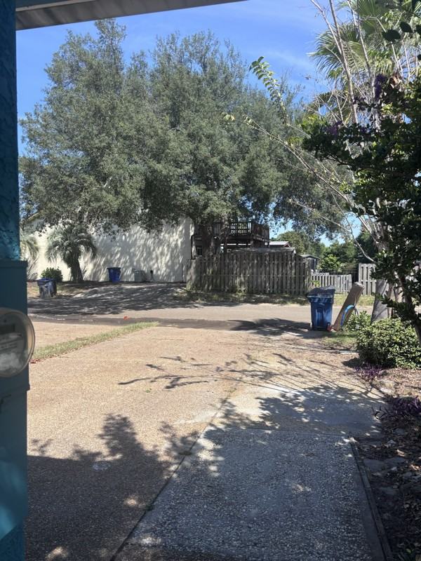 1209 Capri Dr #C - Photo 2 of 15