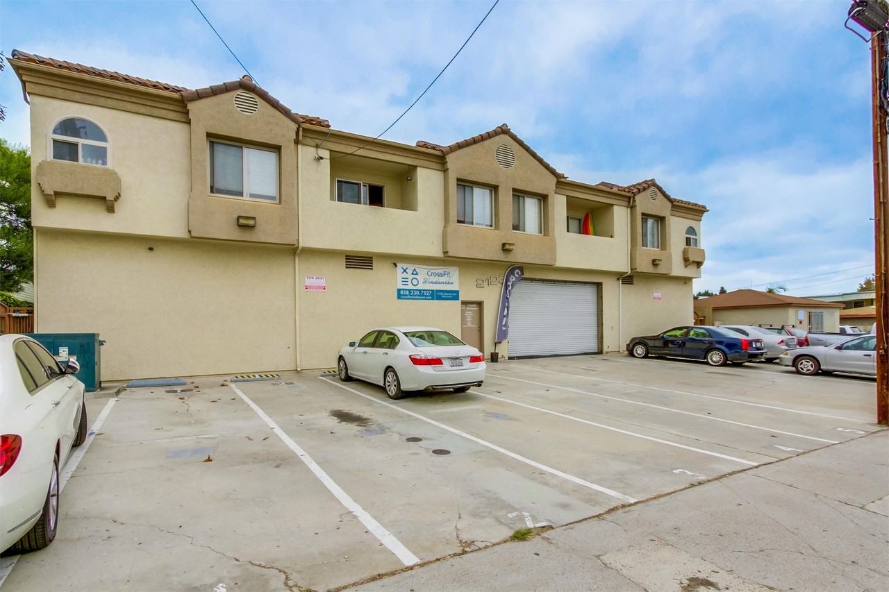 2123 Garnet Avenue - Photo 6 of 26